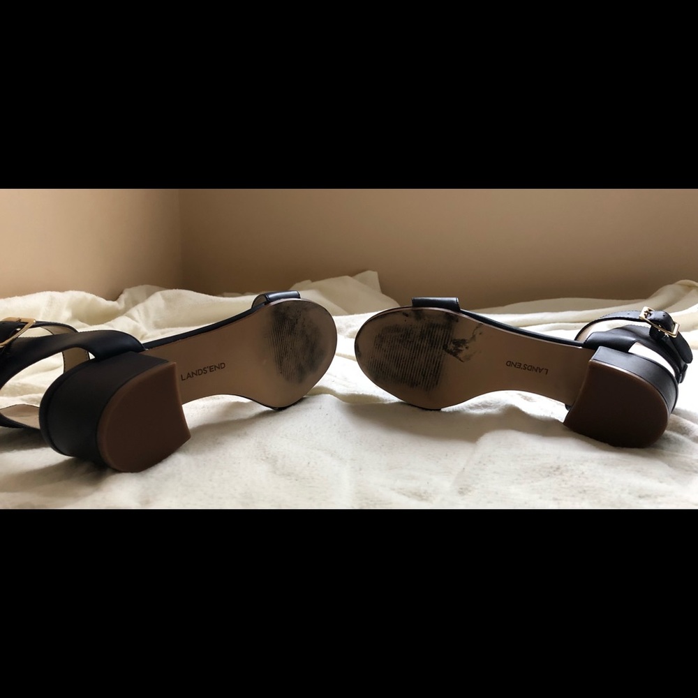 Land’s End Navy Ankle Strap Sandals - Picture 4 of 4